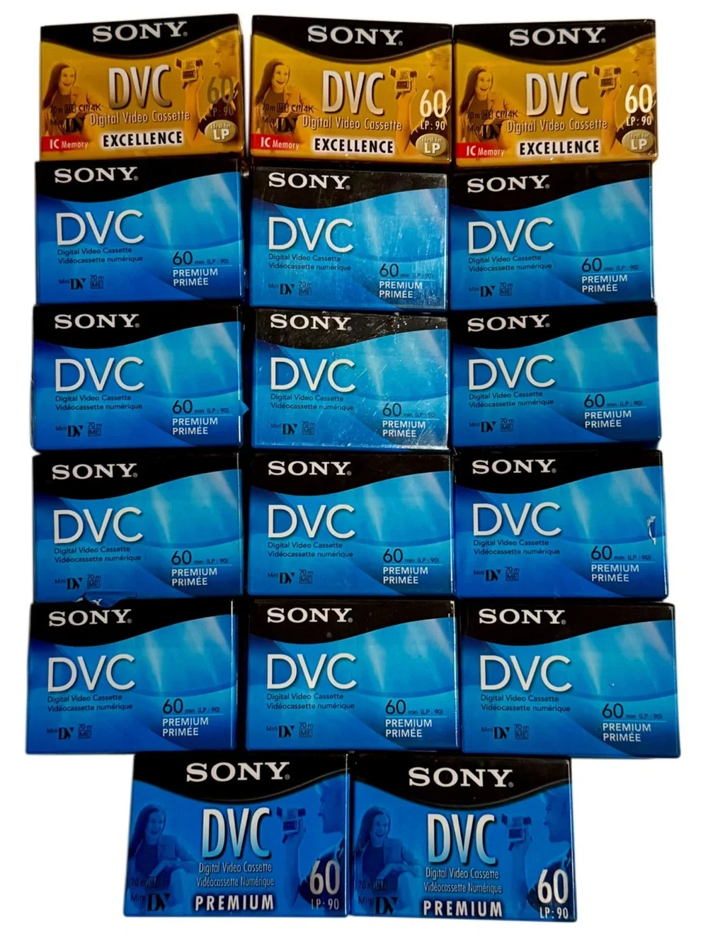 Sony MiniDV DCR-VX2000 Bundle W/17 NIB Tapes, Charger, 1 Working Battery, Remote